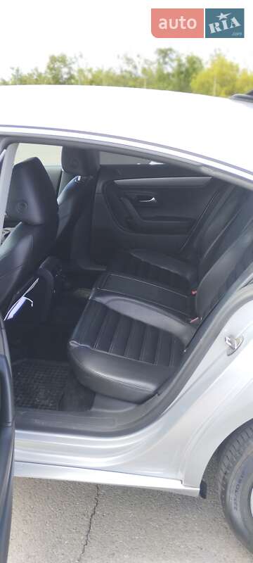 Купе Volkswagen CC / Passat CC 2011 в Кривом Роге
