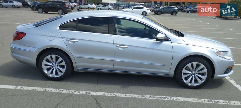 Купе Volkswagen CC / Passat CC 2011 в Кривом Роге
