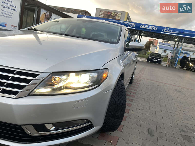 Купе Volkswagen CC / Passat CC 2012 в Тячеве