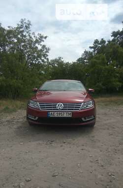 Купе Volkswagen CC / Passat CC 2013 в Дніпрі