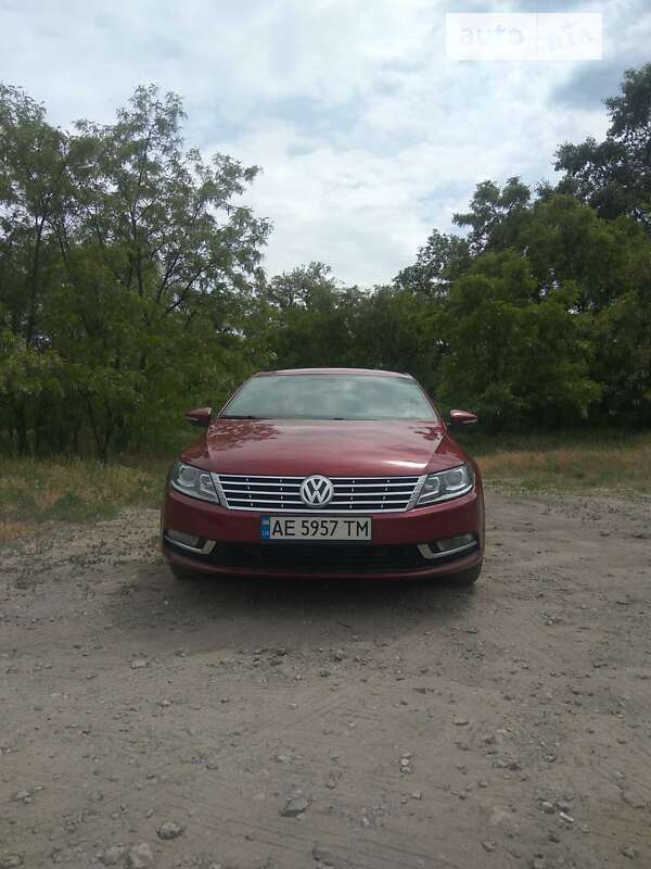 Купе Volkswagen CC / Passat CC 2013 в Дніпрі