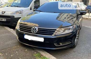 Купе Volkswagen CC / Passat CC 2014 в Калуші