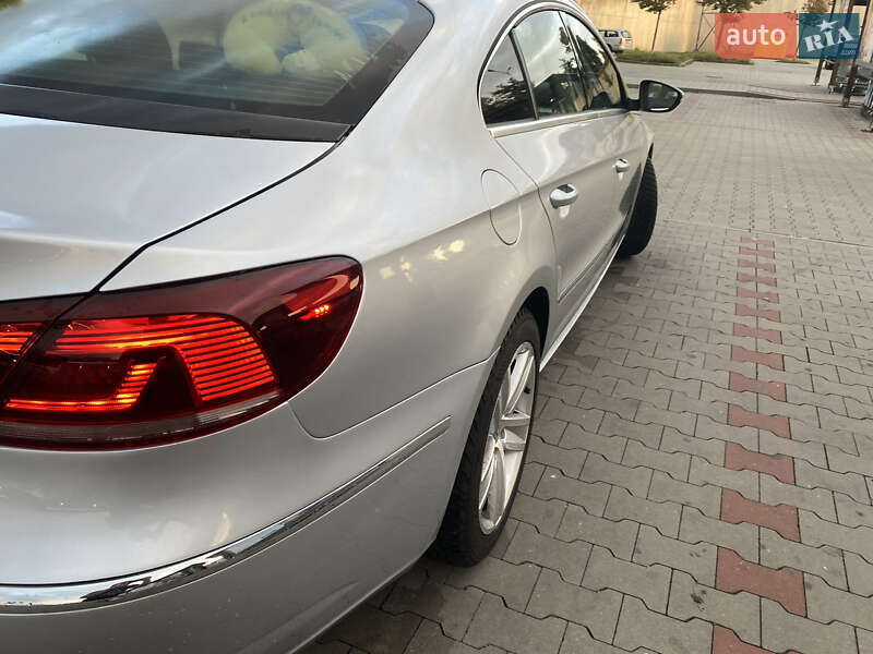 Купе Volkswagen CC / Passat CC 2012 в Тячеве
