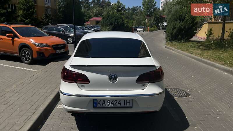 Купе Volkswagen CC / Passat CC 2013 в Киеве