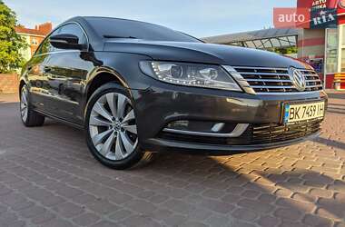 Купе Volkswagen CC / Passat CC 2012 в Ровно