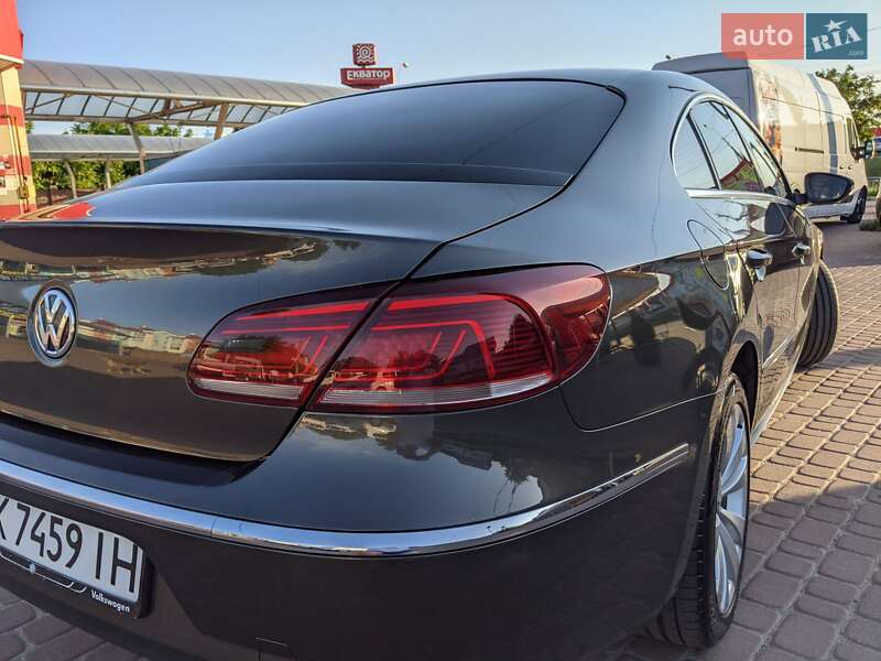 Купе Volkswagen CC / Passat CC 2012 в Рівному