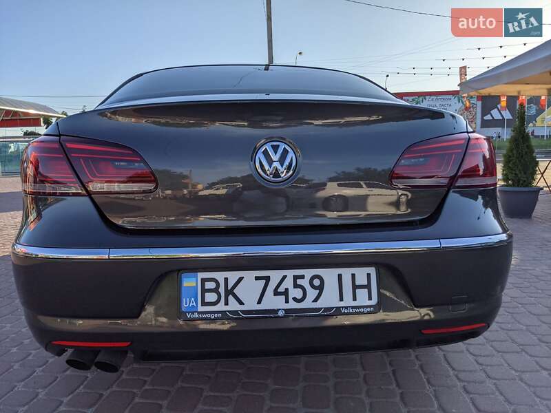 Купе Volkswagen CC / Passat CC 2012 в Рівному