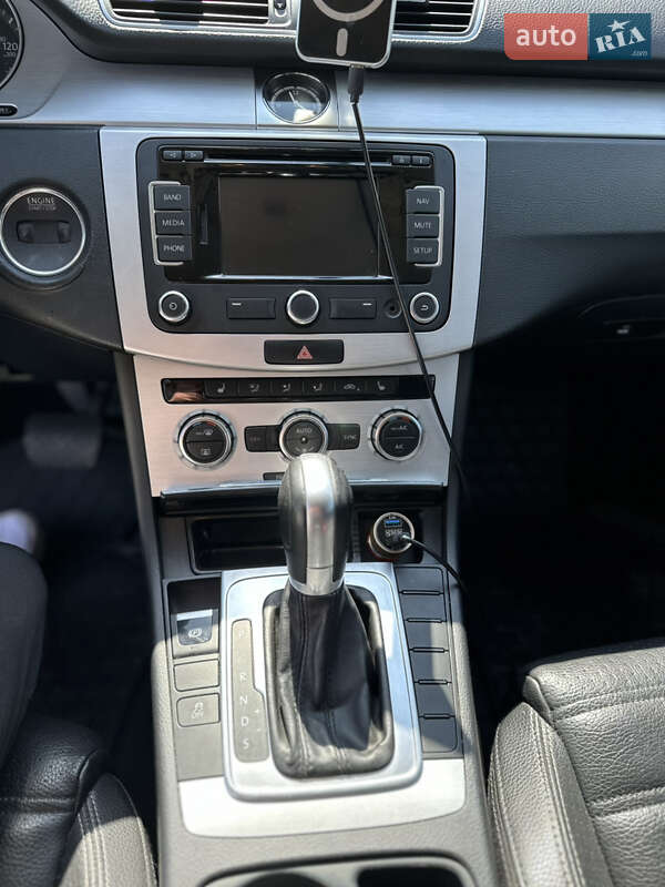 Купе Volkswagen CC / Passat CC 2014 в Виннице