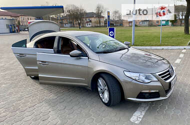 Купе Volkswagen CC / Passat CC 2011 в Костополе