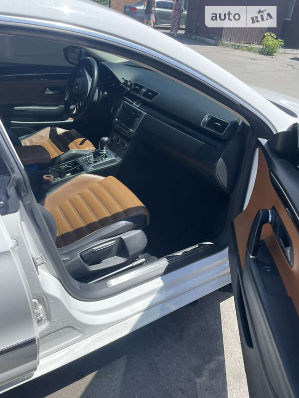 Купе Volkswagen CC / Passat CC 2013 в Днепре