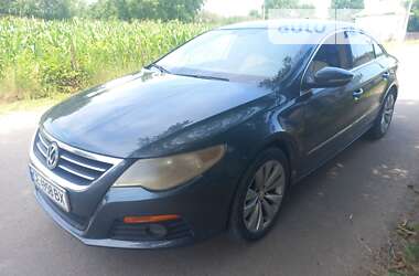 Купе Volkswagen CC / Passat CC 2010 в Чернівцях