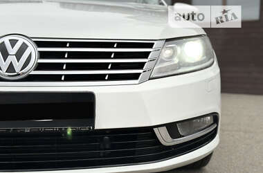 Купе Volkswagen CC / Passat CC 2012 в Киеве