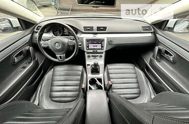 Купе Volkswagen CC / Passat CC 2012 в Киеве