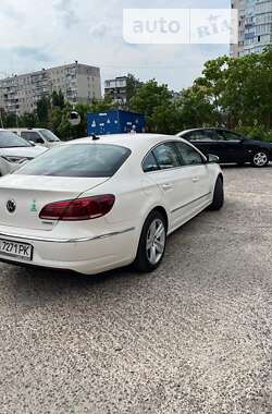 Купе Volkswagen CC / Passat CC 2012 в Києві