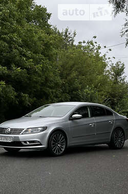 Купе Volkswagen CC / Passat CC 2012 в Черновцах