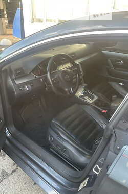 Купе Volkswagen CC / Passat CC 2009 в Києві