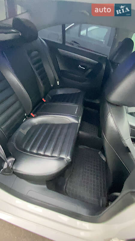 Купе Volkswagen CC / Passat CC 2010 в Каменец-Подольском