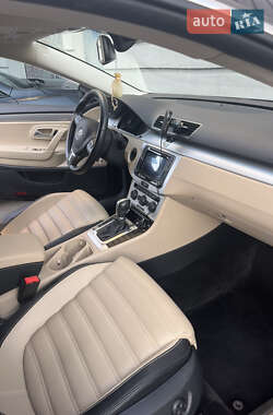 Купе Volkswagen CC / Passat CC 2016 в 