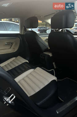 Купе Volkswagen CC / Passat CC 2016 в 