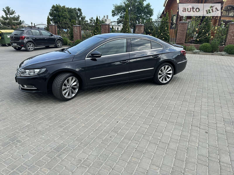 Купе Volkswagen CC / Passat CC 2012 в Черноморске