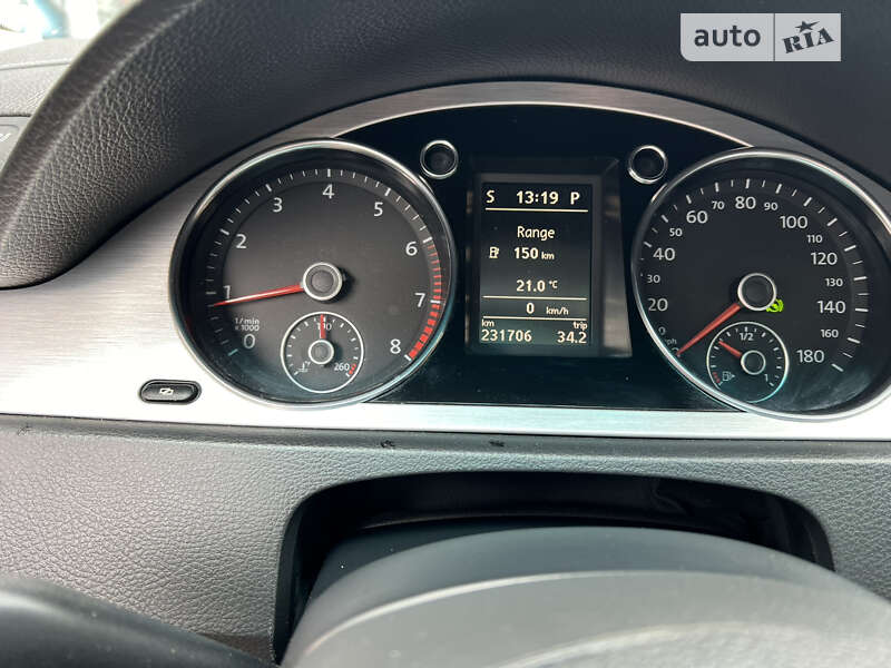 Купе Volkswagen CC / Passat CC 2008 в Києві