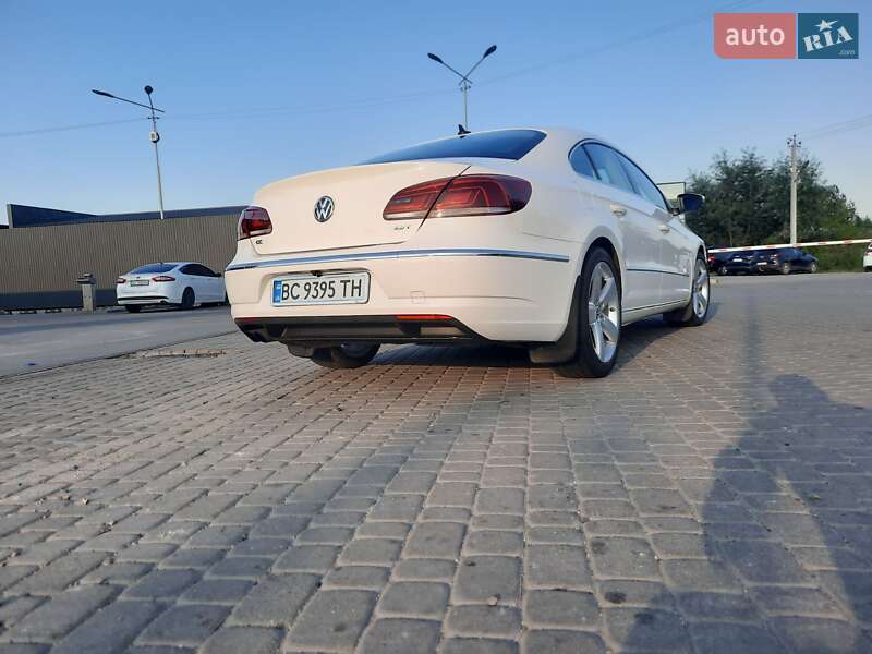Купе Volkswagen CC / Passat CC 2013 в Львове