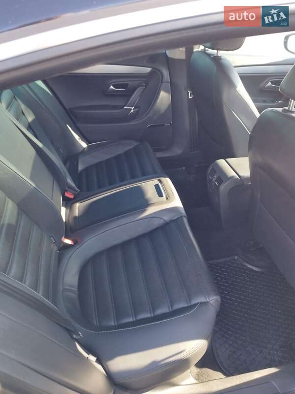 Купе Volkswagen CC / Passat CC 2010 в Тячеве фото 23 Купе Volkswagen CC / Passat CC 2010 в Тячеве