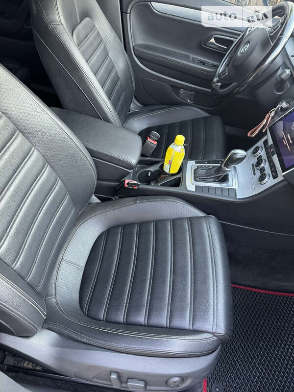 Купе Volkswagen CC / Passat CC 2015 в Полтаве