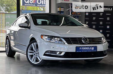 Купе Volkswagen CC / Passat CC 2013 в Нововолинську