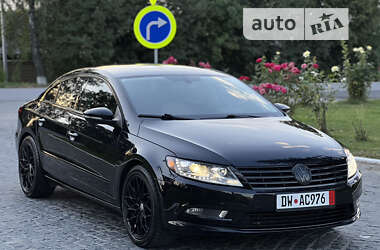 Купе Volkswagen CC / Passat CC 2013 в Староконстантинове