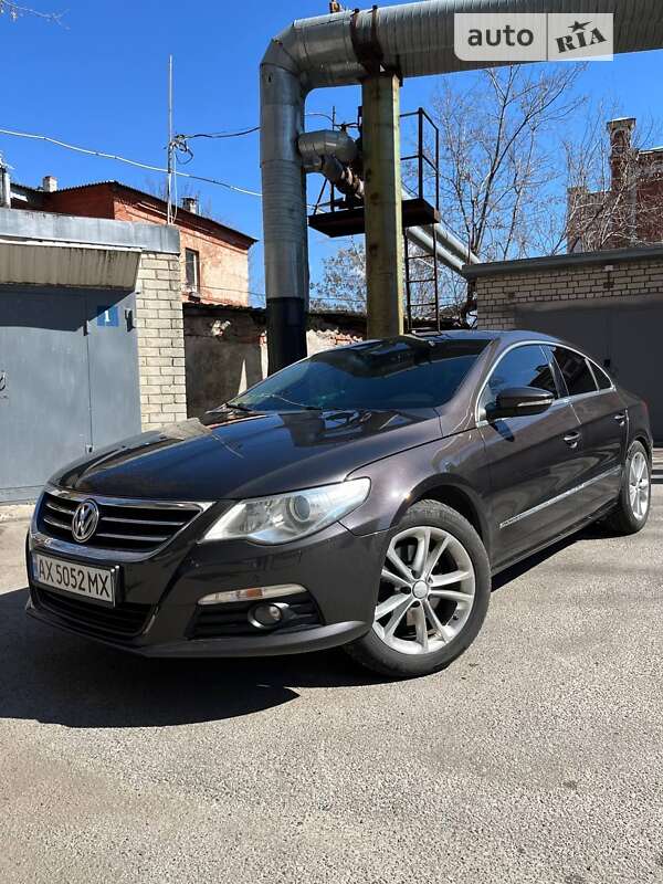 Купе Volkswagen CC / Passat CC 2010 в Харькове