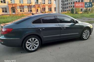 Купе Volkswagen CC / Passat CC 2010 в Бориславі