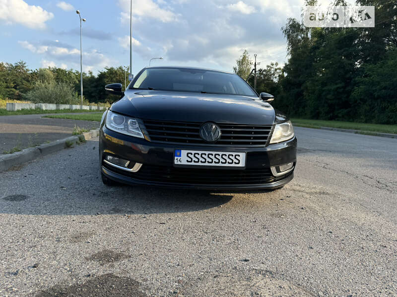 Купе Volkswagen CC / Passat CC 2012 в Львове