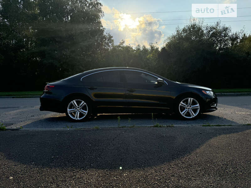 Купе Volkswagen CC / Passat CC 2012 в Львове