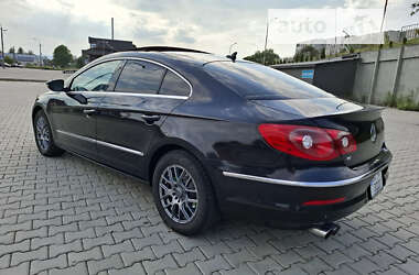 Купе Volkswagen CC / Passat CC 2010 в Дрогобыче