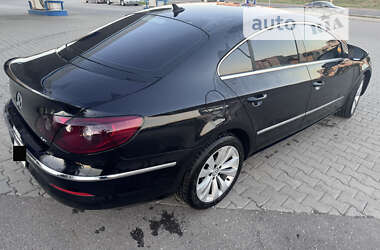 Купе Volkswagen CC / Passat CC 2010 в Староконстантинове