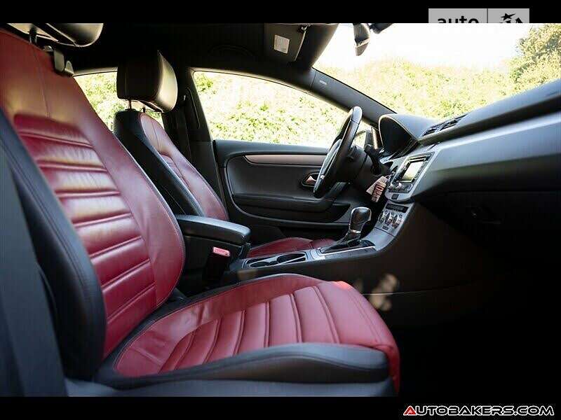 Купе Volkswagen CC / Passat CC 2015 в Львові