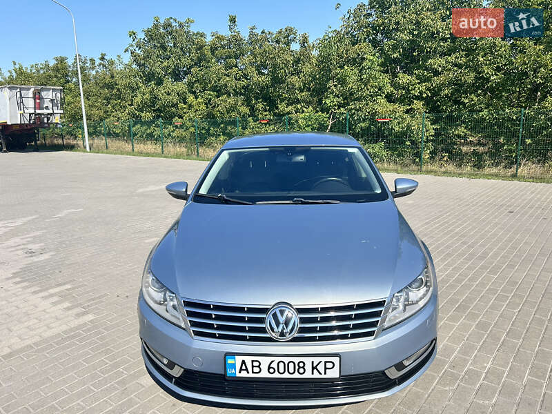 Купе Volkswagen CC / Passat CC 2012 в Виннице