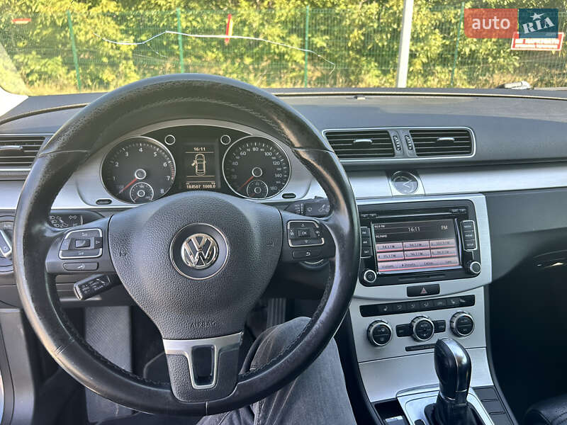Купе Volkswagen CC / Passat CC 2012 в Виннице