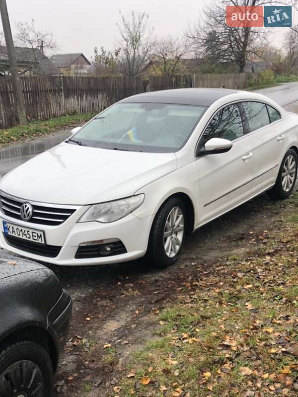 Купе Volkswagen CC / Passat CC 2010 в Барановке