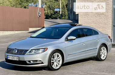 Купе Volkswagen CC / Passat CC 2014 в Киеве