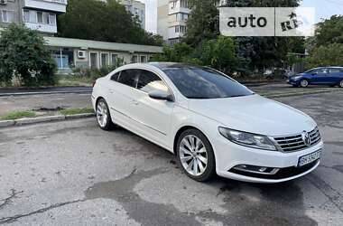 Купе Volkswagen CC / Passat CC 2014 в Одесі