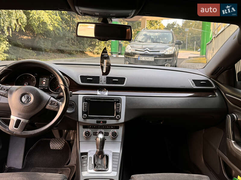 Купе Volkswagen CC / Passat CC 2012 в Львове