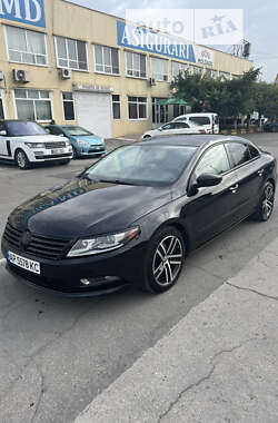 Купе Volkswagen CC / Passat CC 2015 в Запорожье