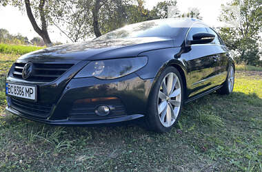 Купе Volkswagen CC / Passat CC 2012 в Львове