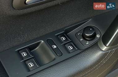 Купе Volkswagen CC / Passat CC 2014 в 
