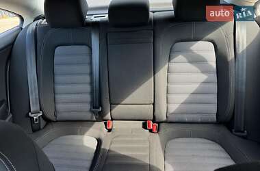 Купе Volkswagen CC / Passat CC 2014 в 