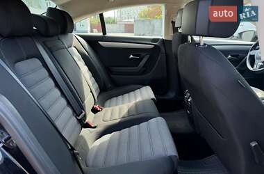 Купе Volkswagen CC / Passat CC 2014 в 