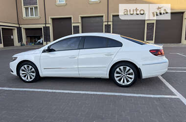 Купе Volkswagen CC / Passat CC 2013 в Киеве