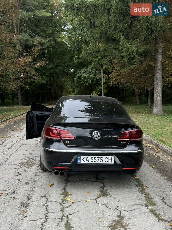 Купе Volkswagen CC / Passat CC 2014 в Староконстантинове